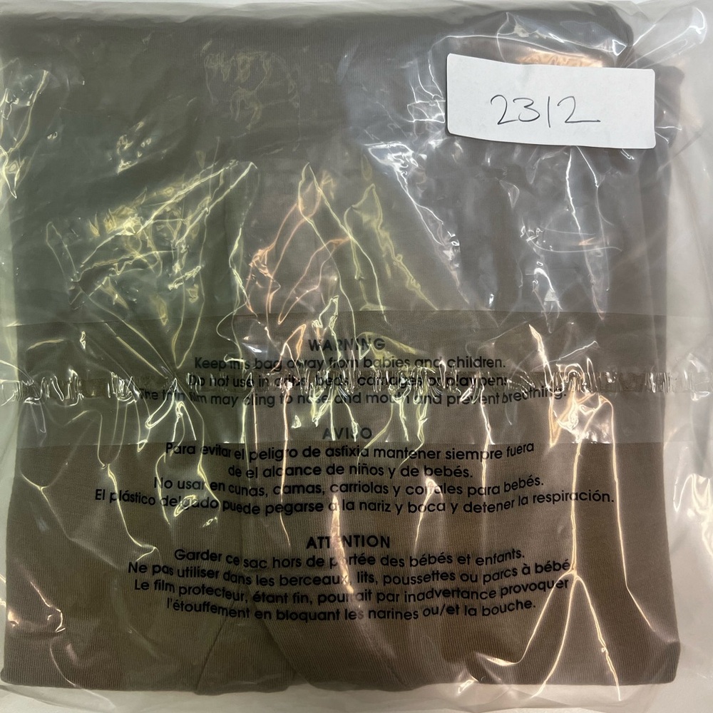 Majestic Filatures Deluxe Teeshirt Size Medium (3) - Picture 7 of 7